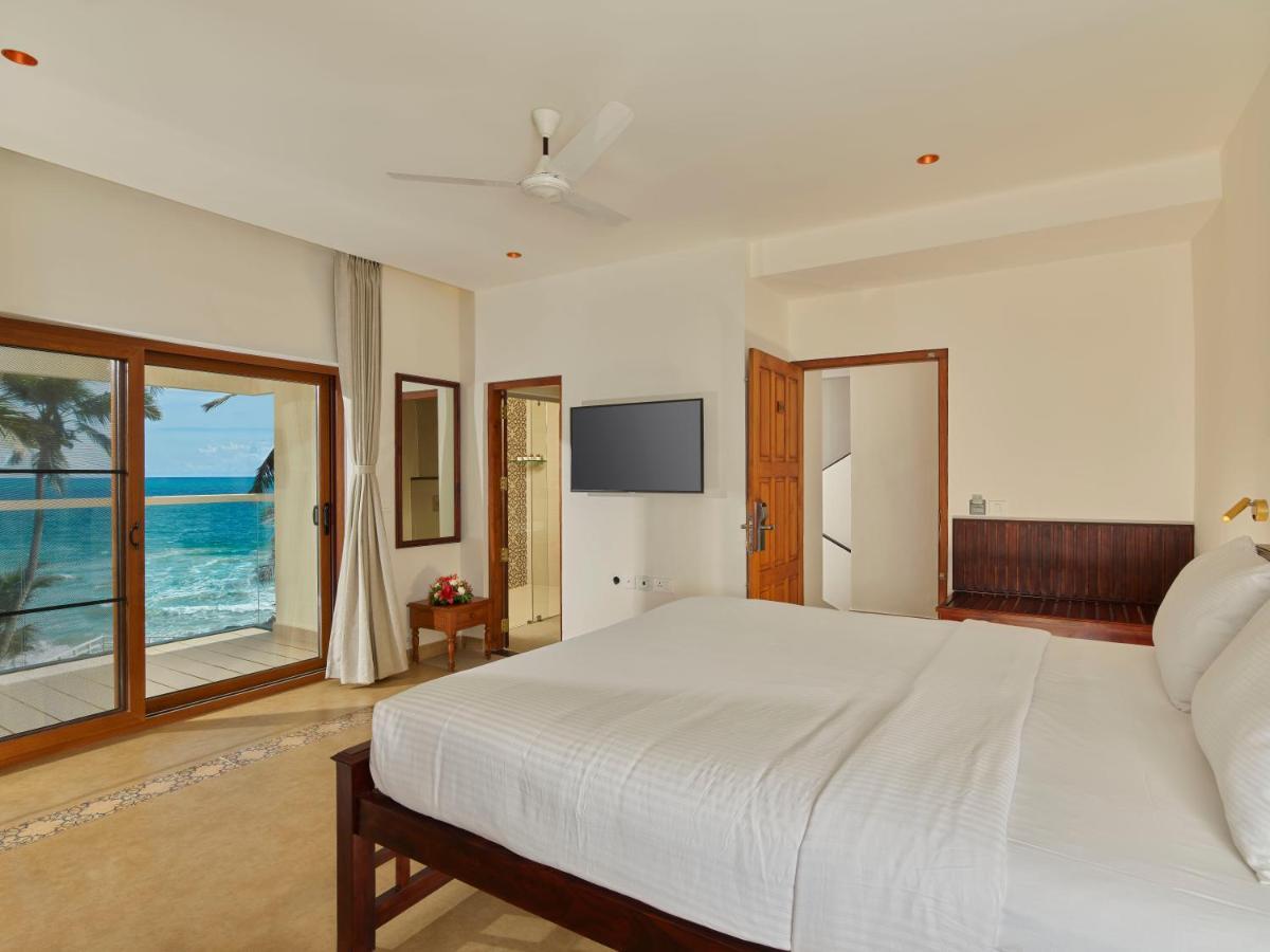 Rockholm At The Light House Beach Kovalam Extérieur photo